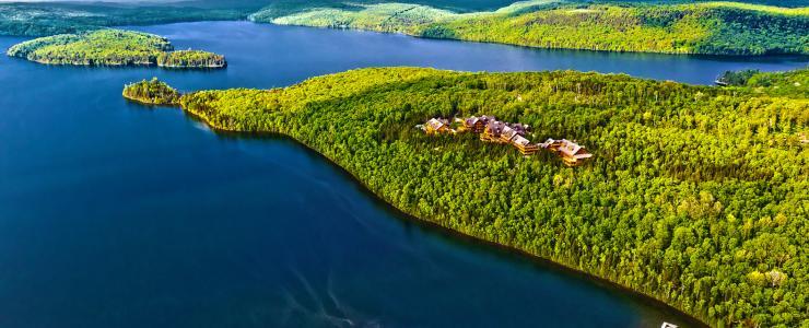 Forest estate in Canada, in the Outaouais region of the High Laurentians; an exceptional estate with more than 11,000 hectares.